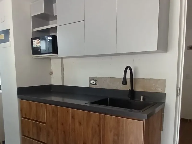 Cocina lineal en nogal — foto 4