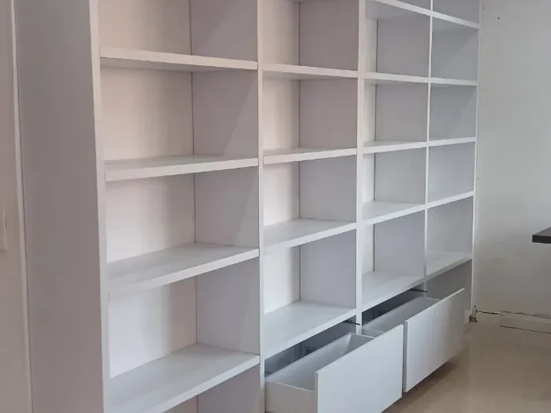 Librería — foto 2