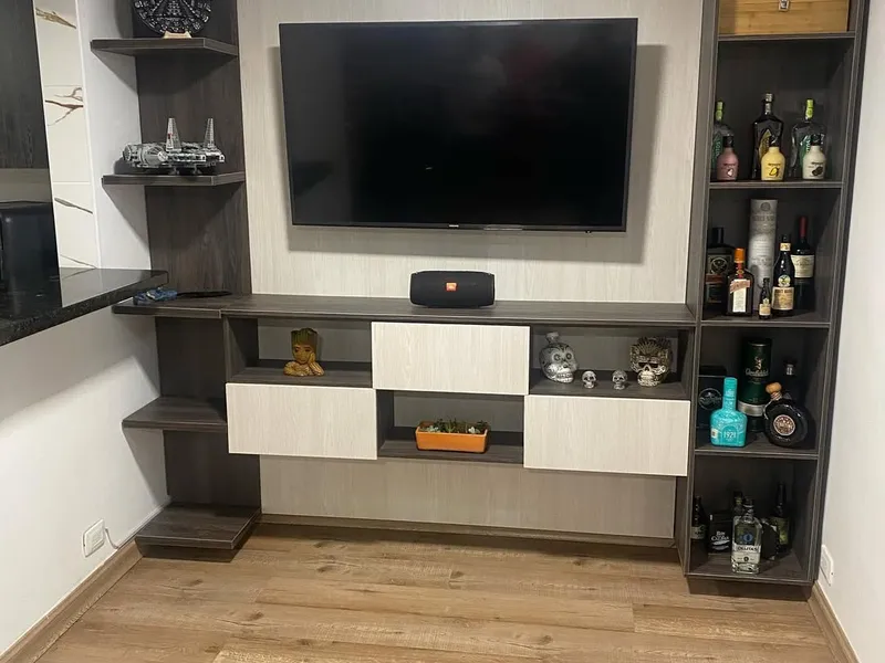 Mueble de TV con bar — foto 2